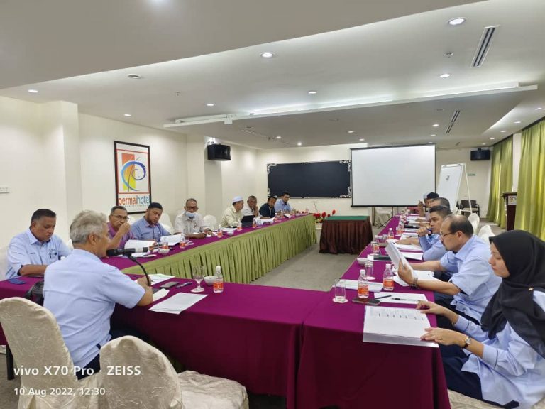 10/8/2022 – Perbincangan Pengurusan Pembangunan Infrastruktur di Negeri Terengganu bersama wakil Ketua WHIP dan Wakil OSC setiap PBT@ PHKT