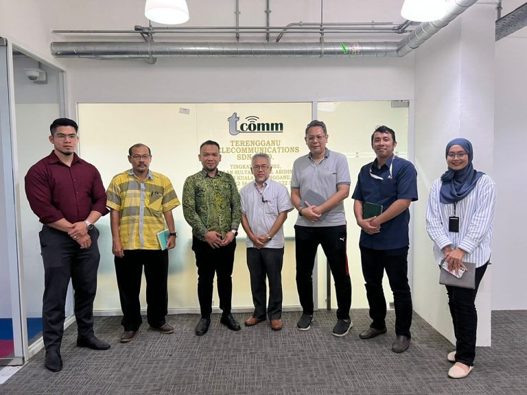 Kunjungan daripada SKMM Terengganu