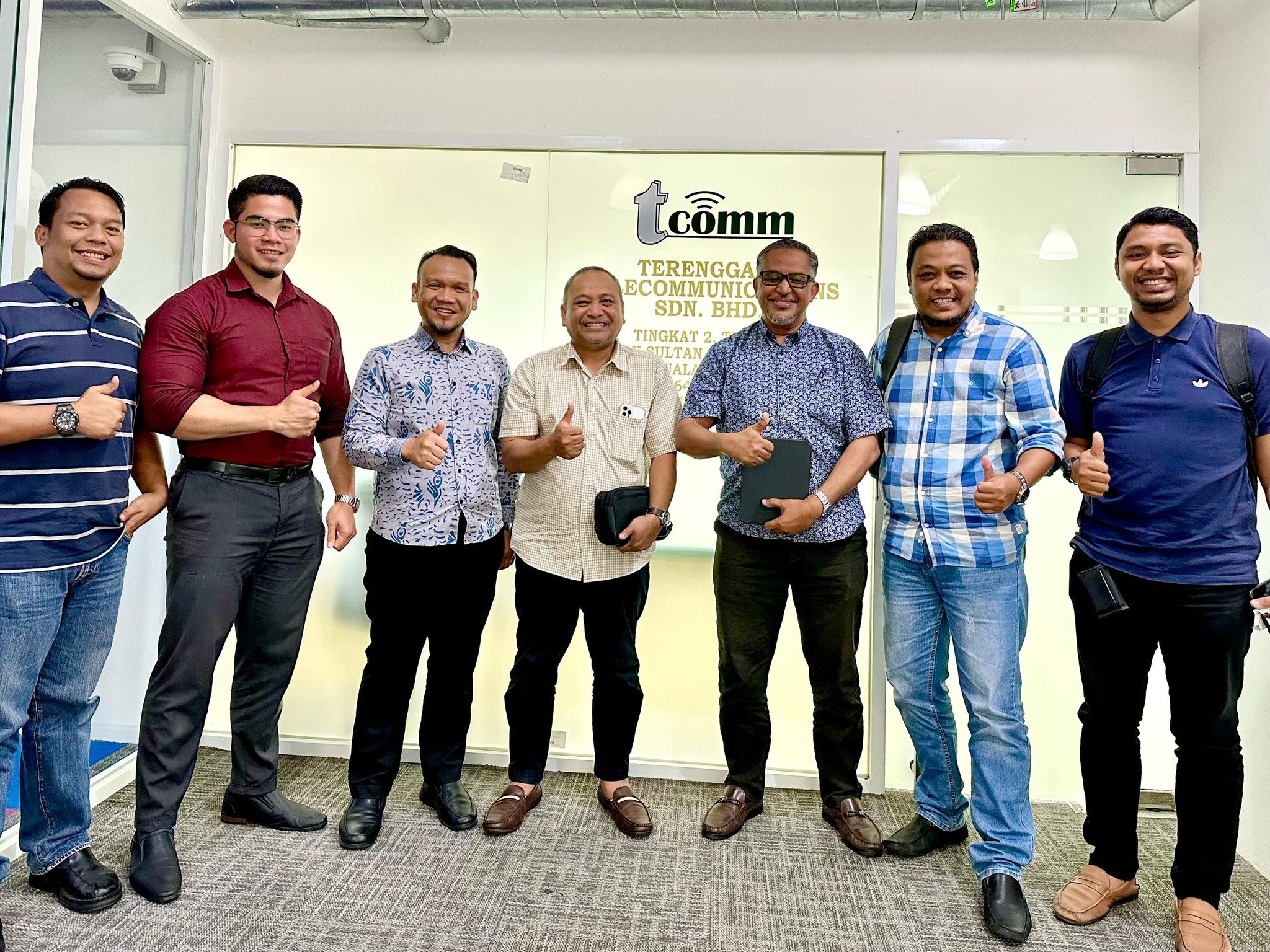 Mesyuarat perbincangan bersama Digital National Berhad (DNB) dan Karya Ehsan Sdn. Bhd.