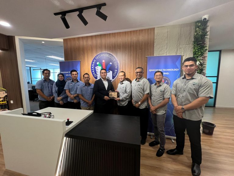 Kunjungan Hormat TCOMM ke Qhazanah Technology di Kota Kinabalu, Sabah
