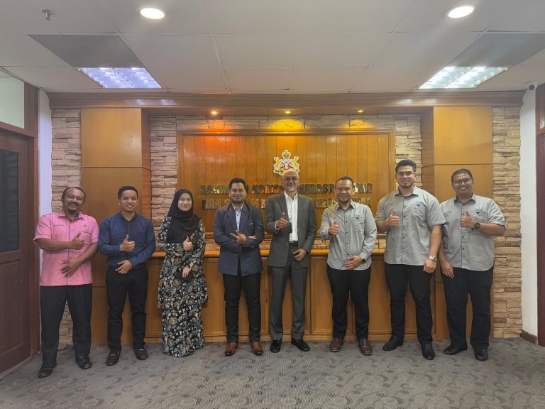 Kunjungan Hormat TCOMM ke BKI-GIS Kelantan dalam Usaha Memperkukuh Infrastruktur Telekomunikasi
