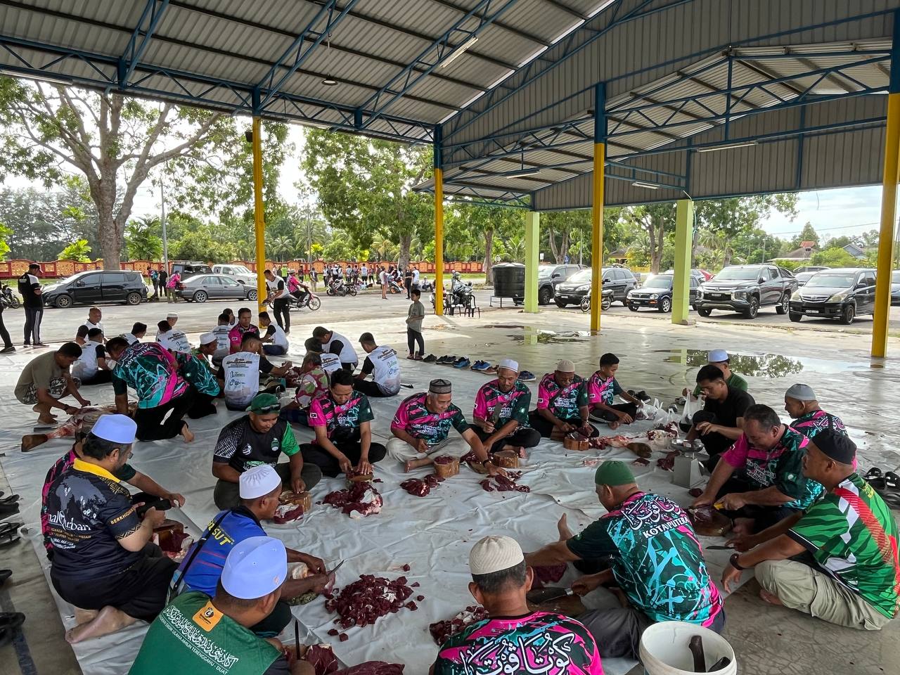 Sumbangan Lembu Limousin Warnai Program Korban Sejuta Sejahtera 2025 di Kg. Limbongan, Besut